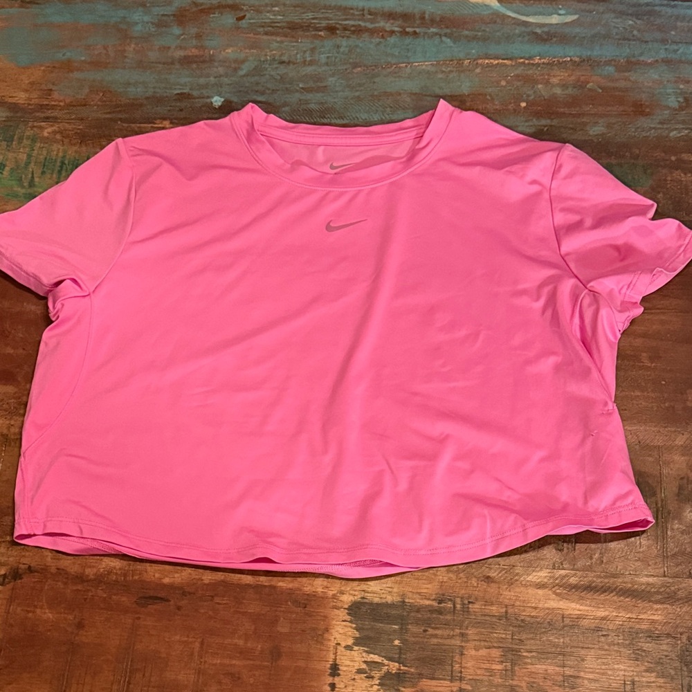 Nike Women's Vibrant Pink Short Sleeve Tee